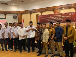 Foto : Suasana Rapat Pleno Terbuka Penetapan Pemenuhan Syarat Dukungan Calon Perseorangan yang digelar di Hotel Elty Singgasana, Tenggarong (Urbankaltim)