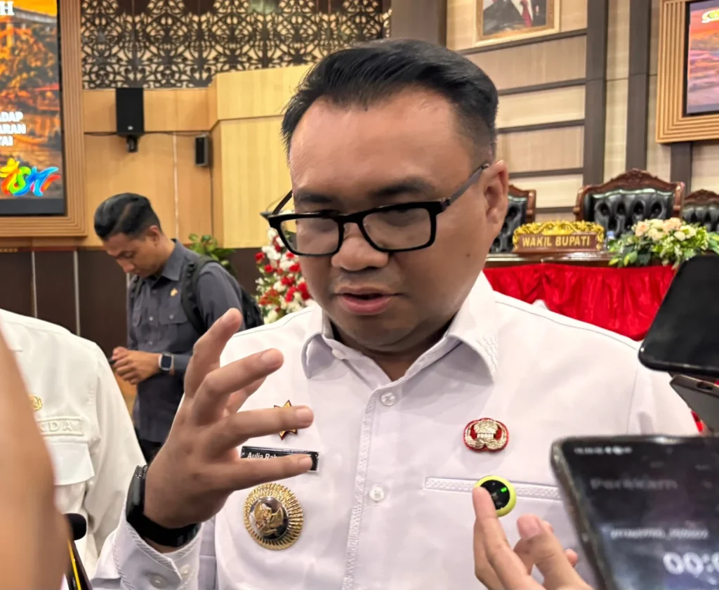 Bupati Kukar, Aulia Rahman Basri (Urbankaltim)