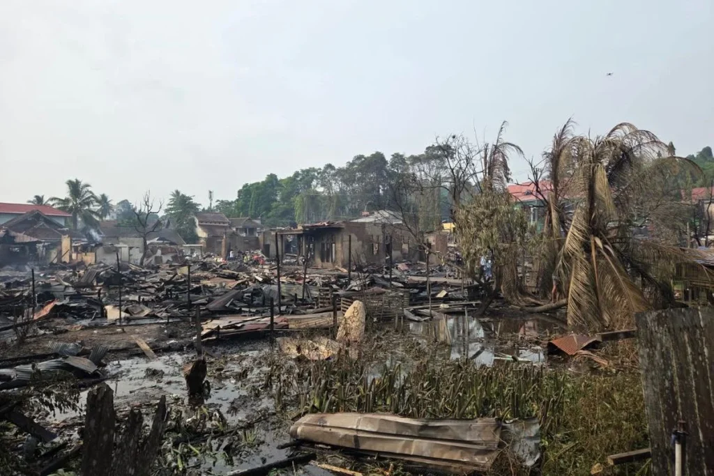 Kawasan pemukiman yang terbakar di Kelurahan Melayu (Urbankaltim)