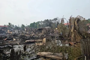 Kawasan pemukiman yang terbakar di Kelurahan Melayu (Urbankaltim)