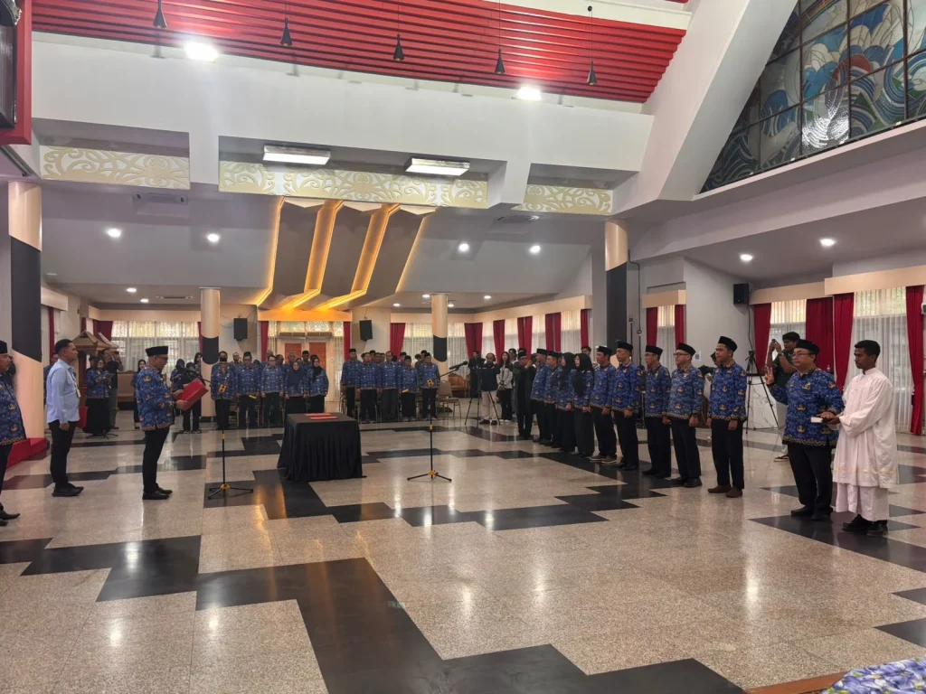 Suasana pelantikan 11 pejabat di lingkungan Pemkab Kukar (Urbankaltim)